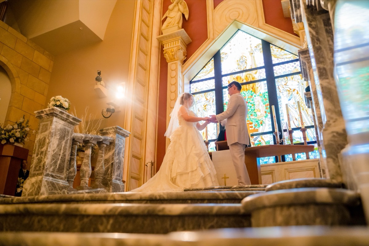 チャペルでの結婚式の撮影